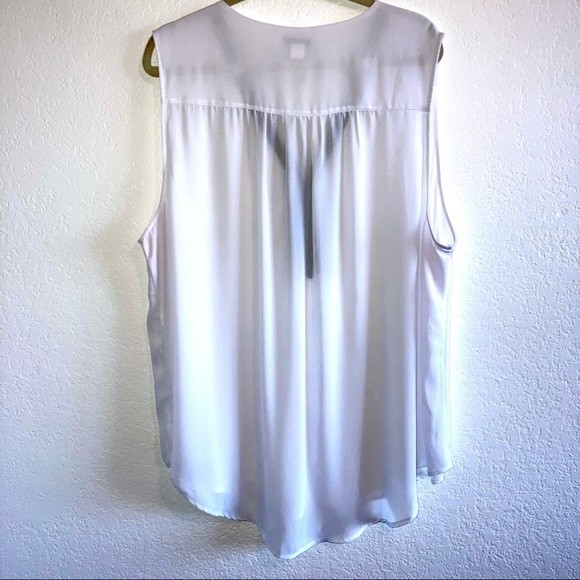 Torrid White w Black Trim Lace Up Neck Chiffon Sleeveless Tank Size 3 - Picture 4 of 8